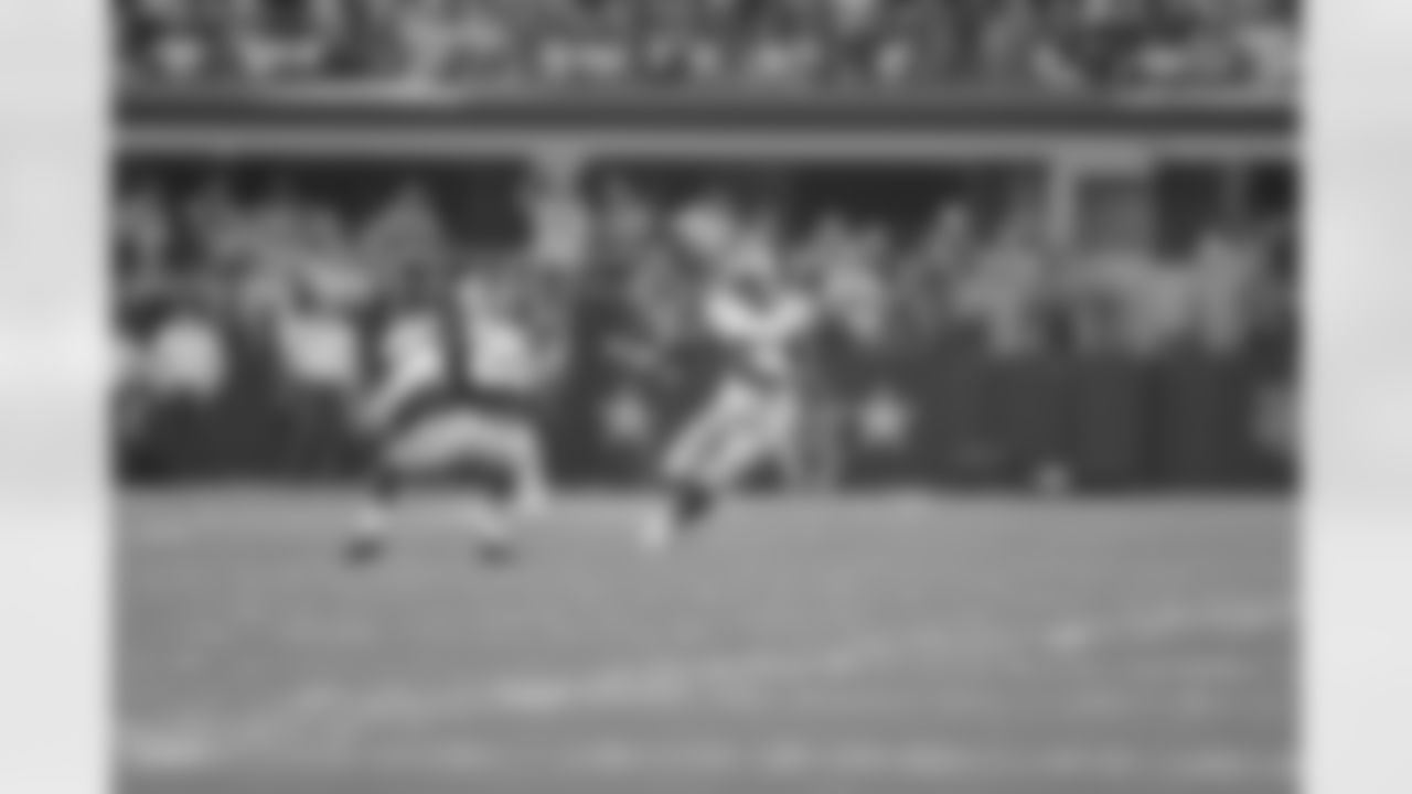20141027_wsh_dal_quickies150.jpg