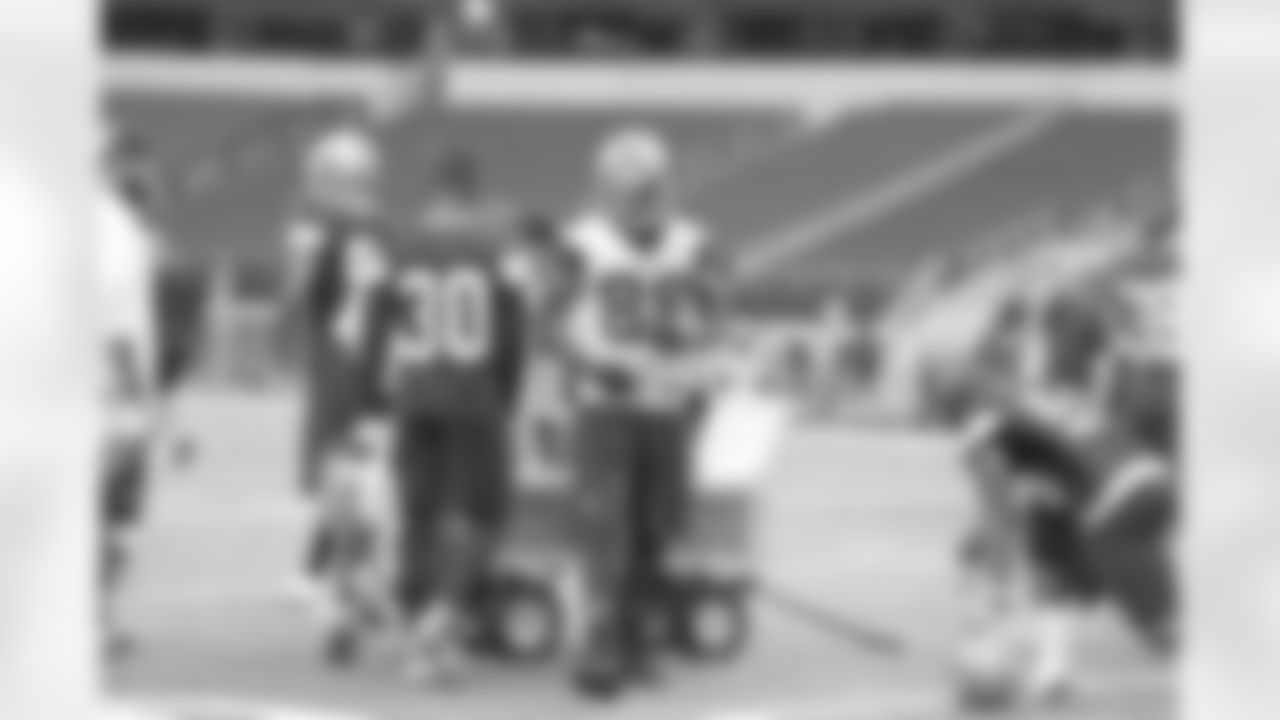 temp20140619_DAL_minicamp_quickies40.jpg