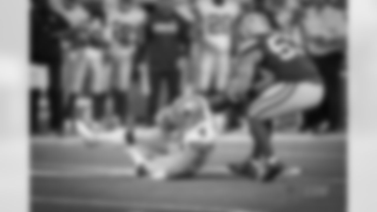 2010115_gb_dal_quickies161ss.jpg