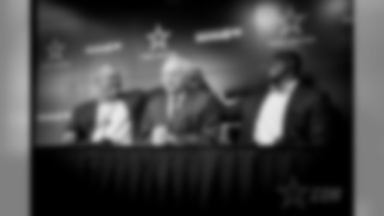 20170424_demarcus_ware_retirement_presser_selects_jj10376.jpg