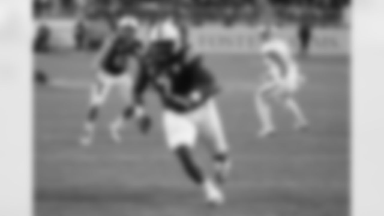 round03_maliekcollins_02.jpg