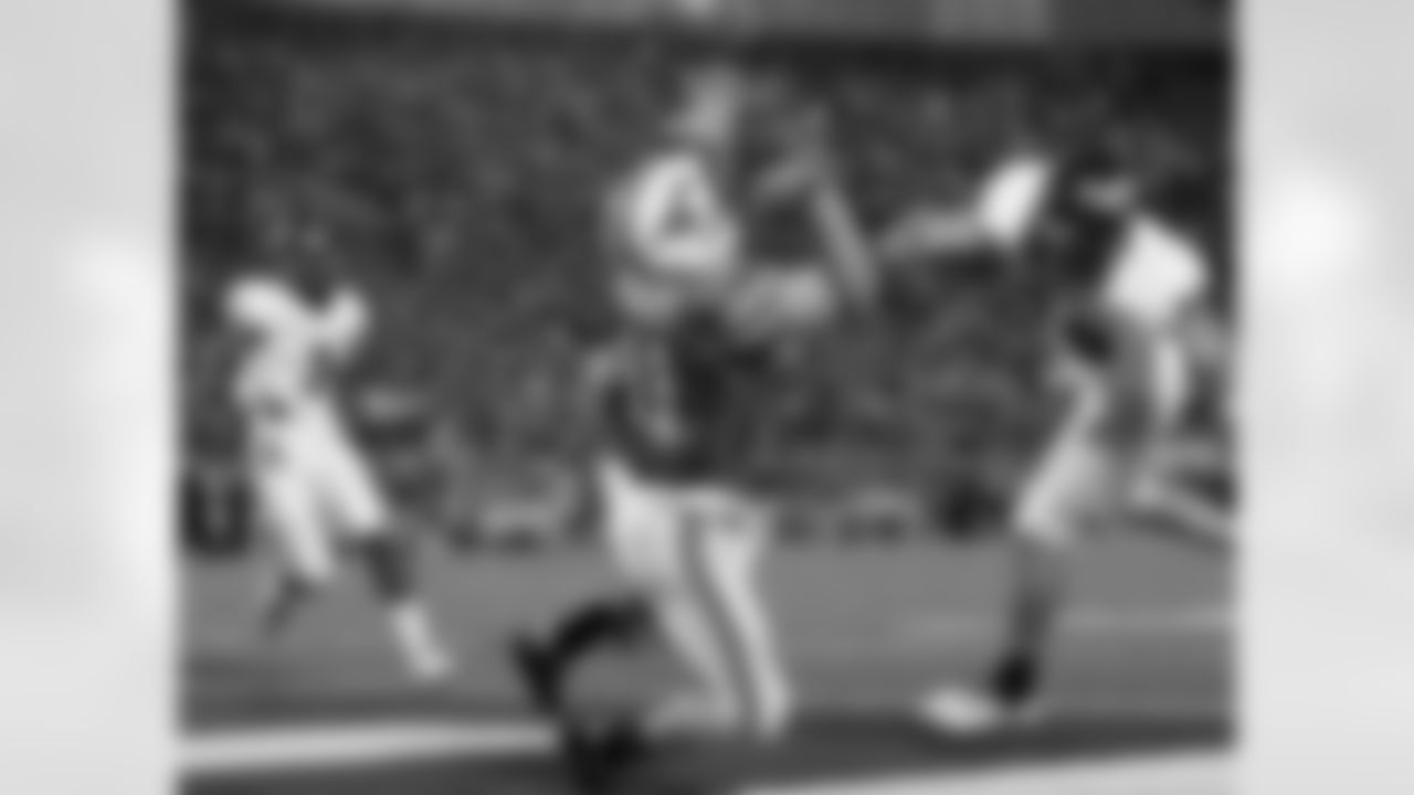 WR Cole Beasley makes a TD reception for SMU. Beasley joined the Cowboys as a rookie free agent in 2012.