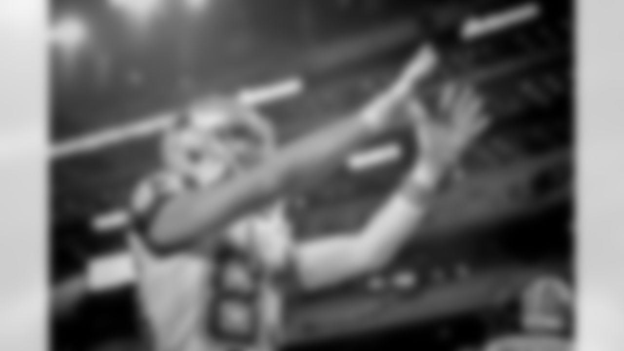 20171130_terrance_williams_selects_jj61884.jpg