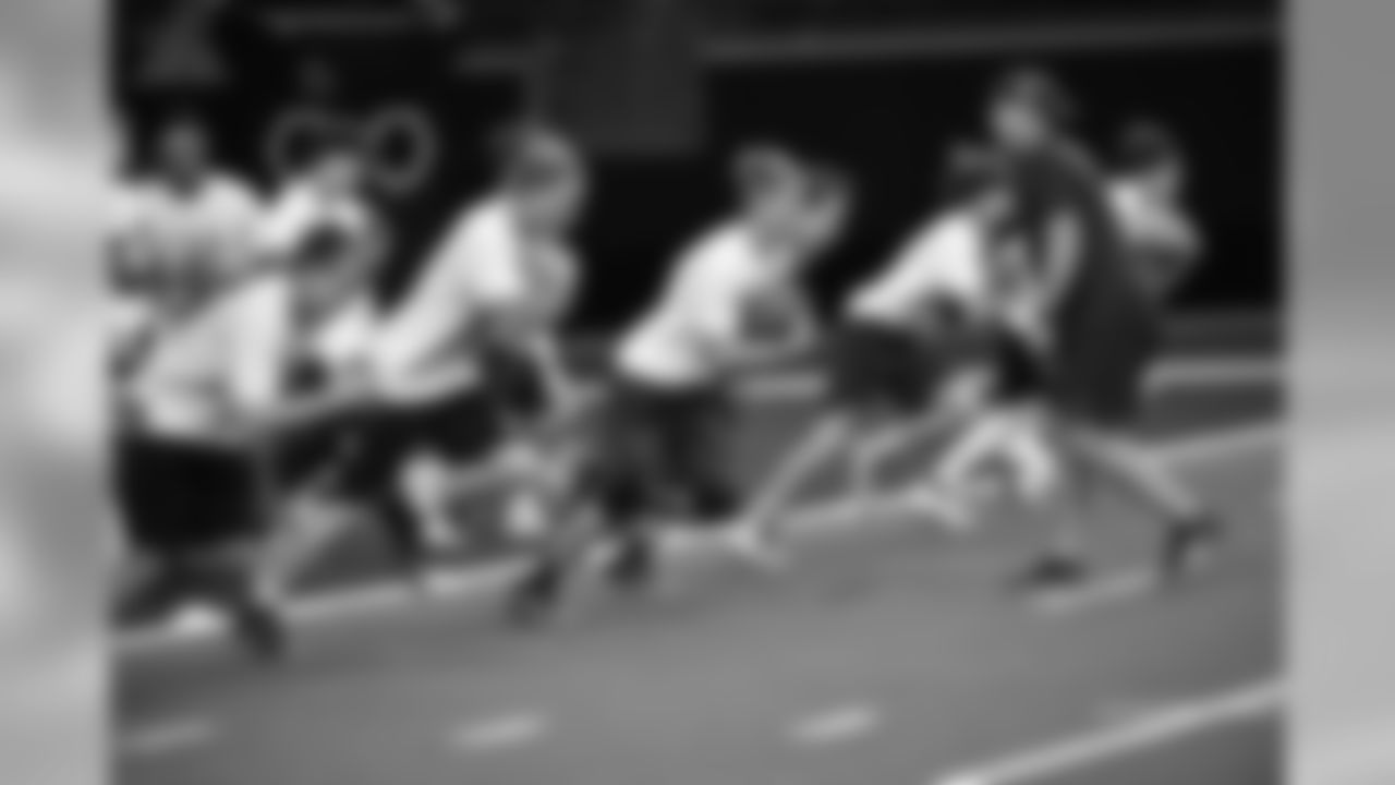 20170422_qb_wr_challenge_jj08400.jpg