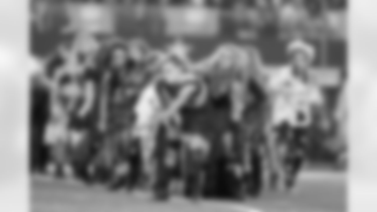 20141027_dal_cheers_halloween146.jpg