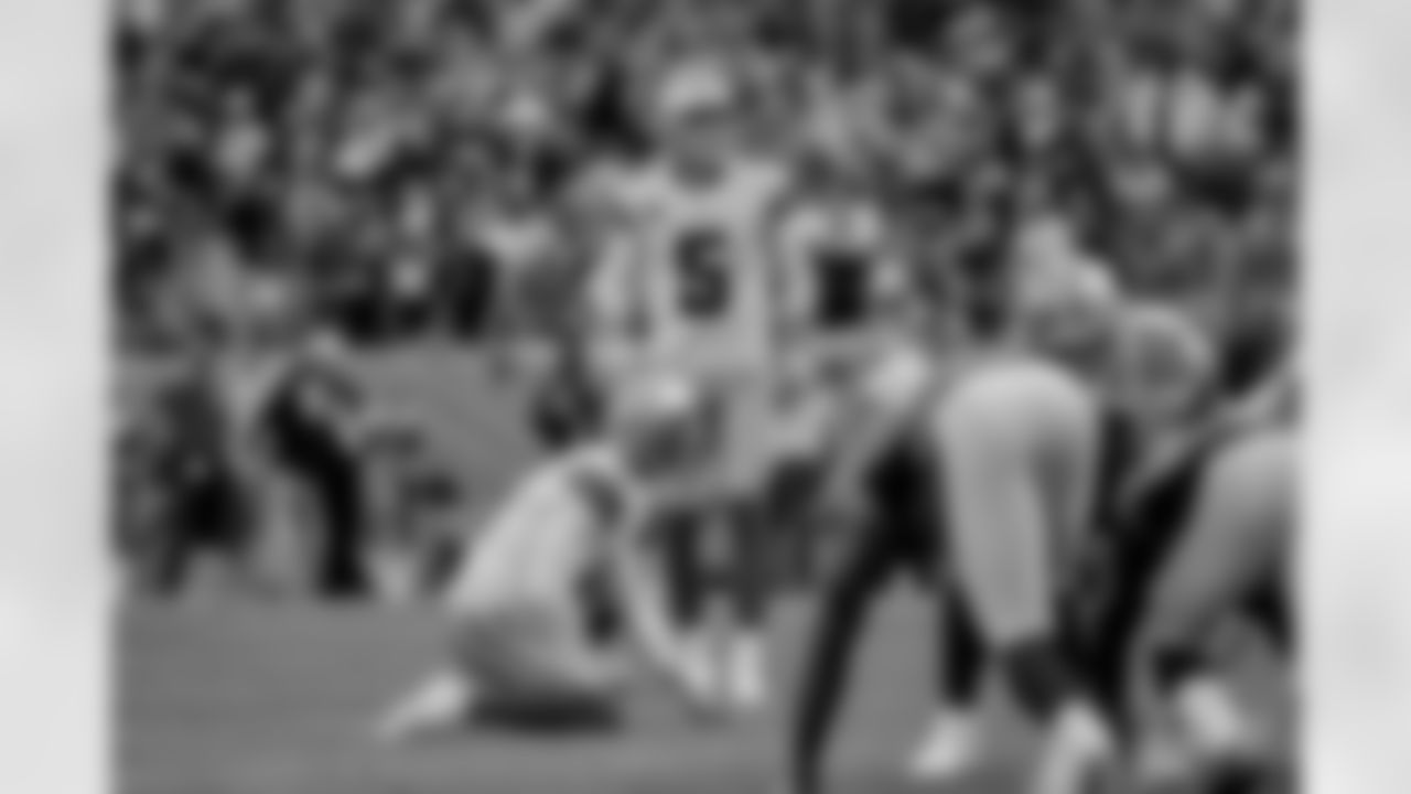 st-20170917_dal_dan_bailey_selects_jj44732.jpg