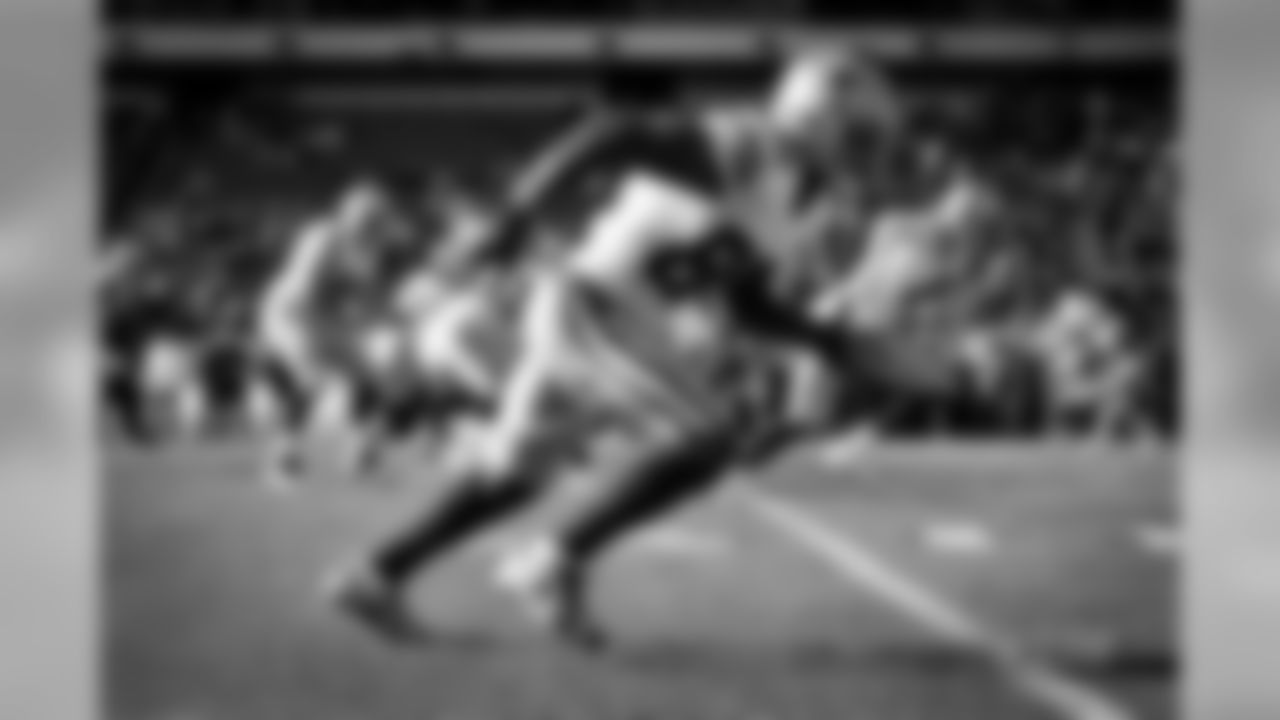 2017101_dal_dez_bryant_selects_jj22693.jpg