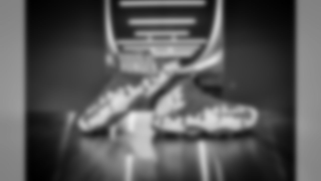 20161129_shoes_all_jj7711.jpg