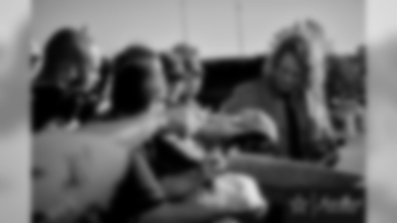 20171130_cole_beasley_selects_jj61756.jpg