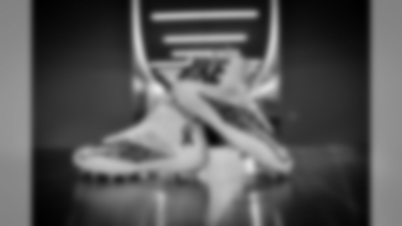 20161129_shoes_all_jj7725.jpg