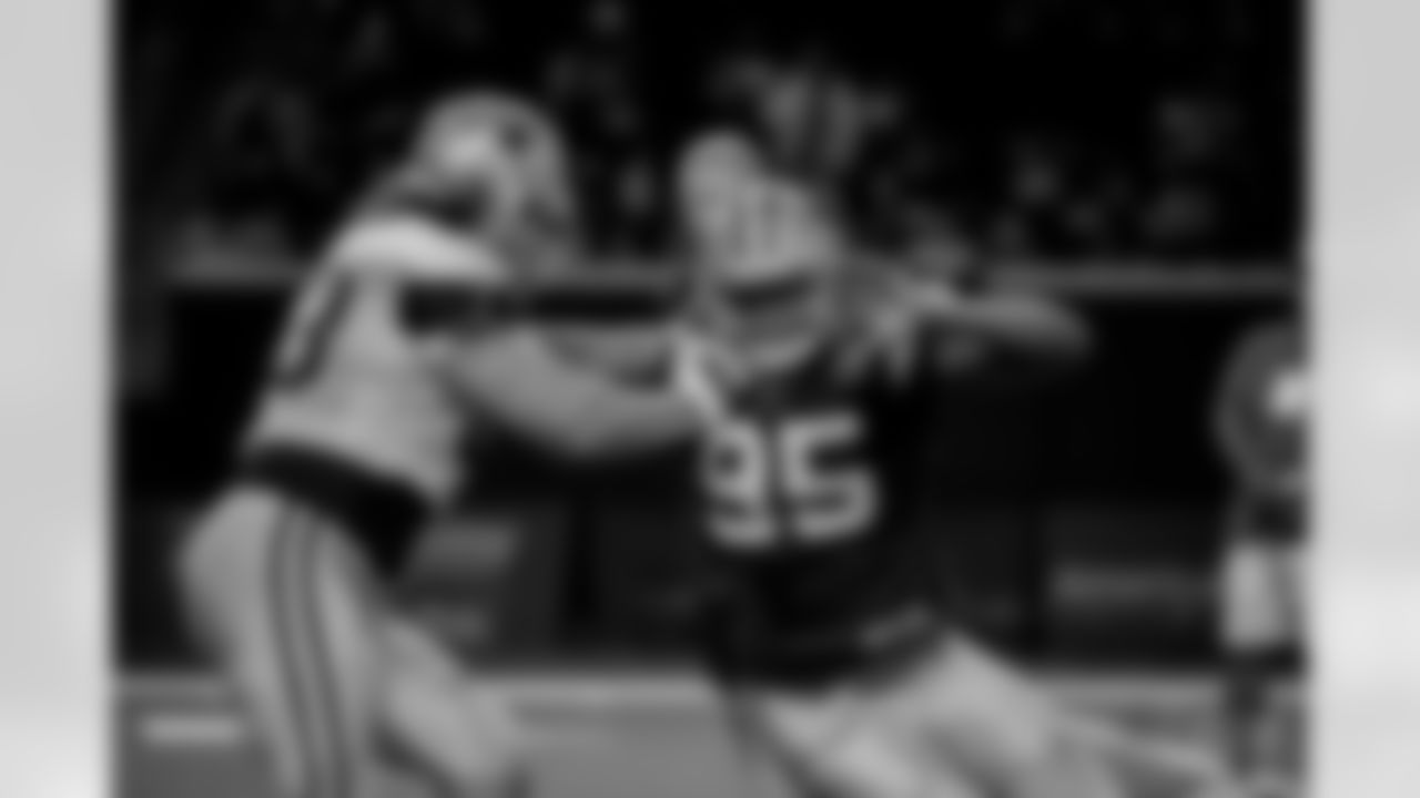 20170823_dal_david_irving_selects_jj35588.jpg