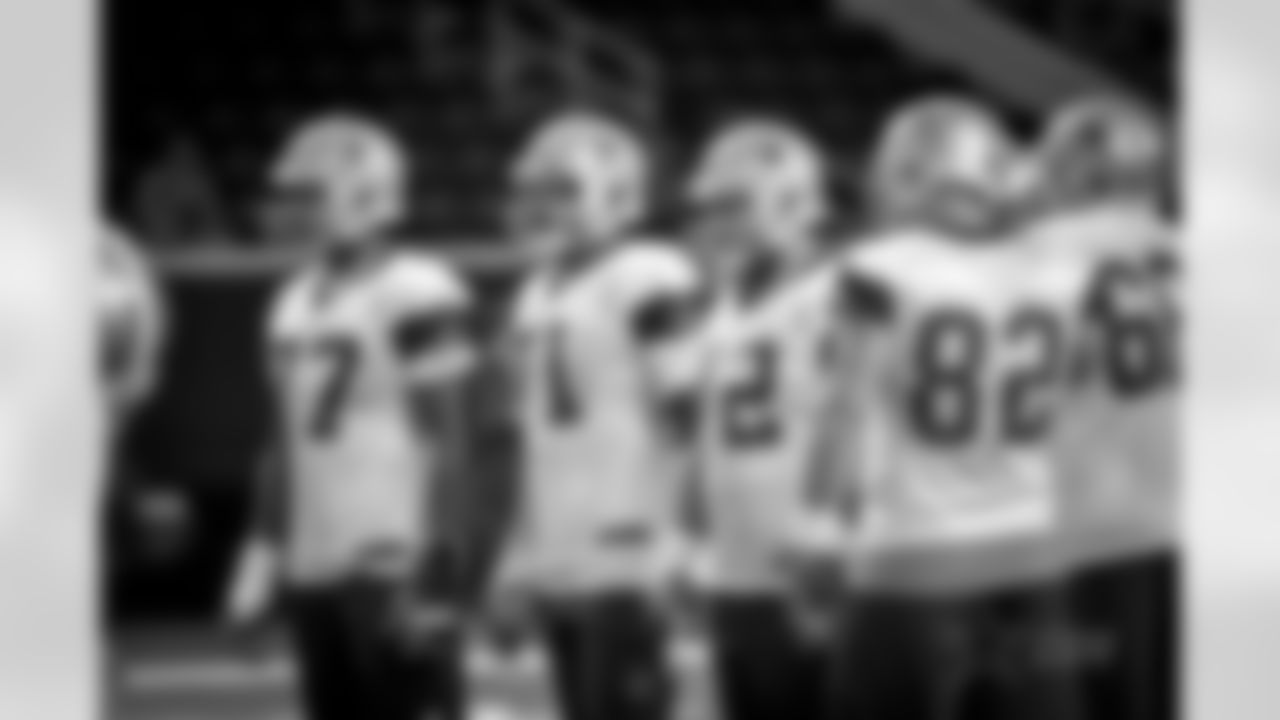 20160921_practice_o_line_selects_jj0457.jpg