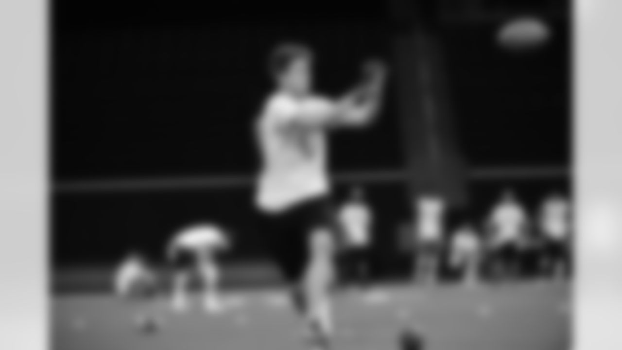 20170422_qb_wr_challenge_jj08779.jpg