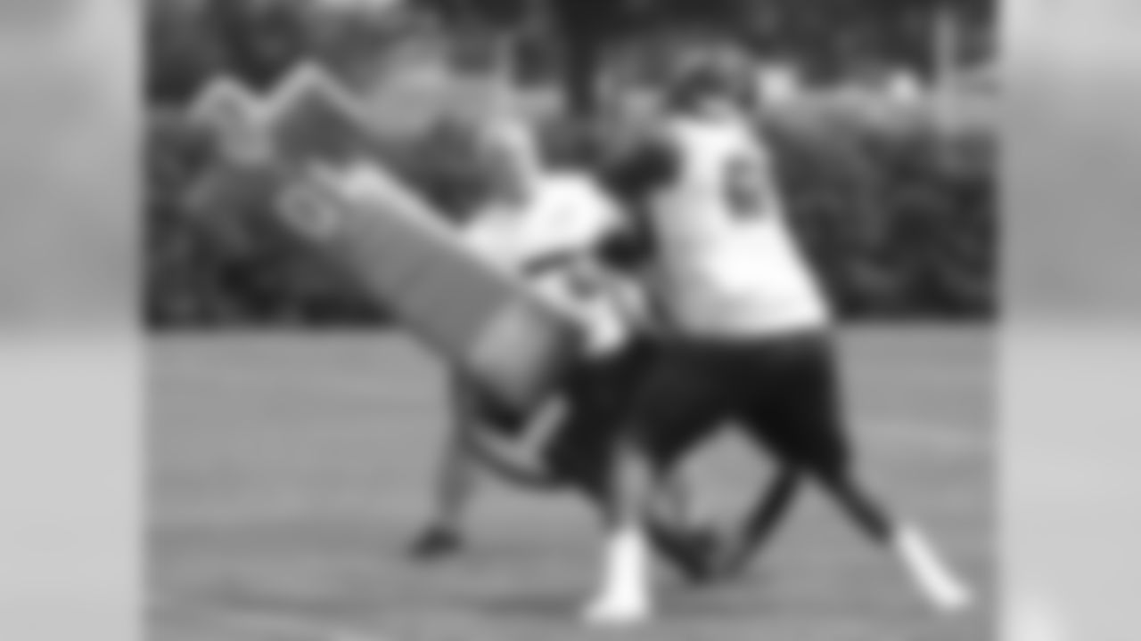 DE Fletcher Cox