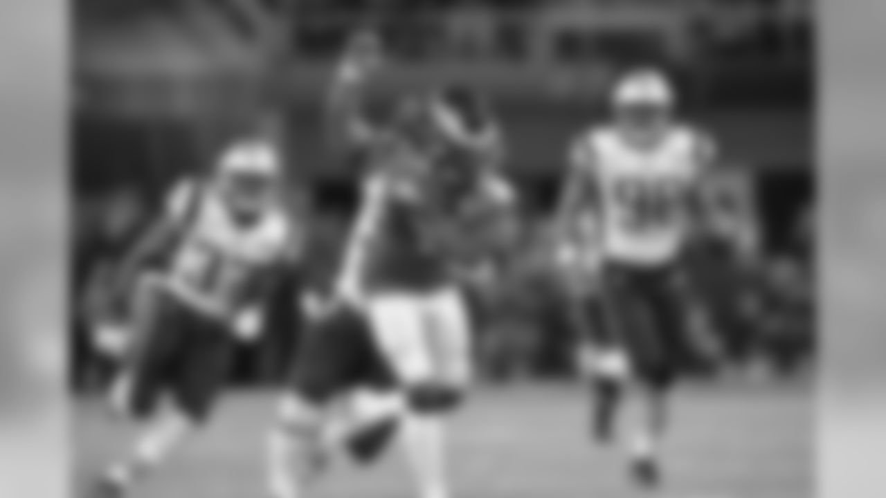 RB Jay Ajayi