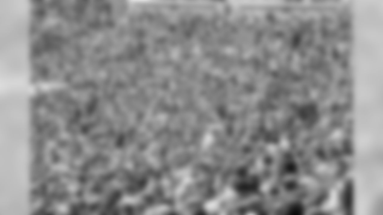 36,000+ fans today at Eagles Open Practice!