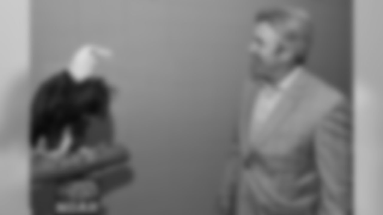 Doug Pederson even met Noah the Eagle before heading back to the NovaCare Complex for the draft