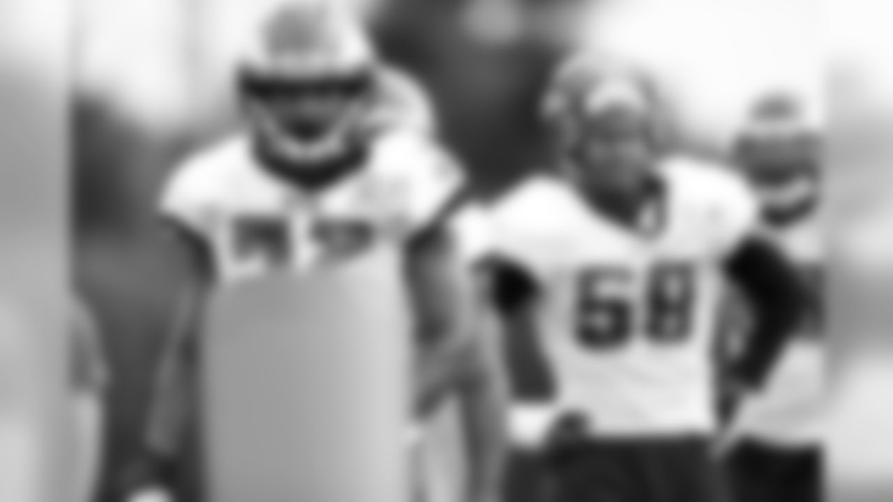 LB Najee Goode