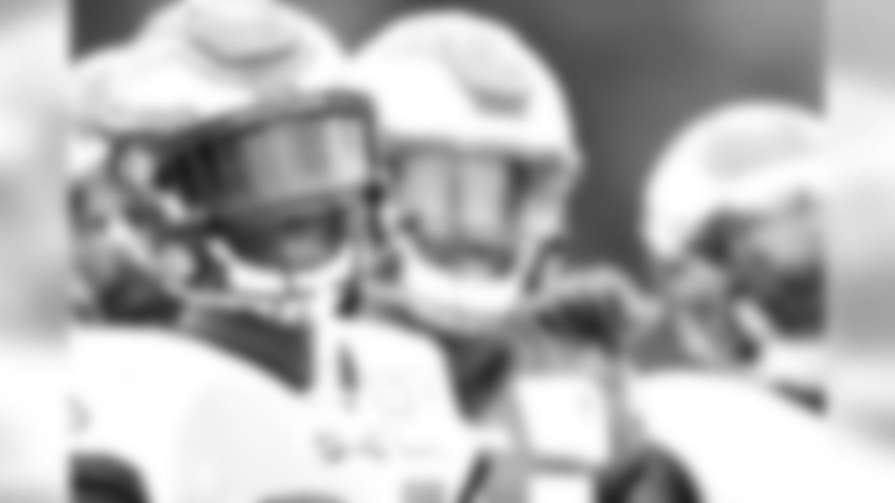 CB Jalen Mills