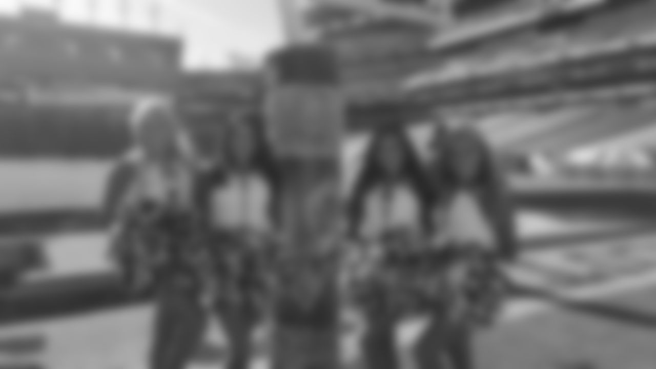 Marissa, Julia, Diane, Jillian