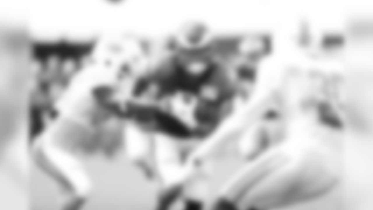 WR Marcus Johnson
