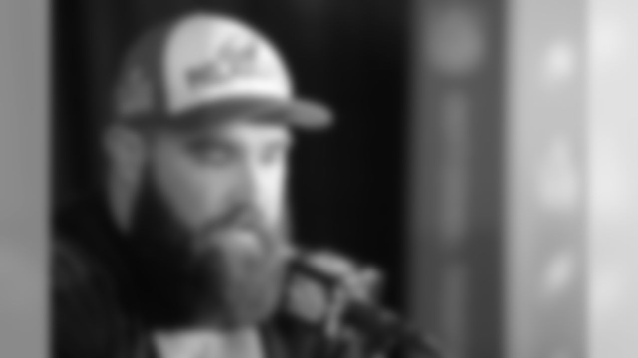 C Jason Kelce.