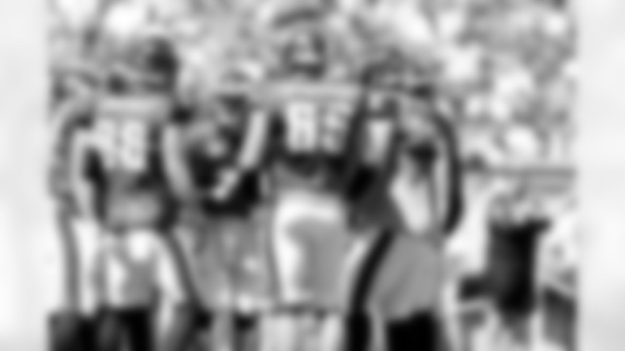 QB Carson Wentz