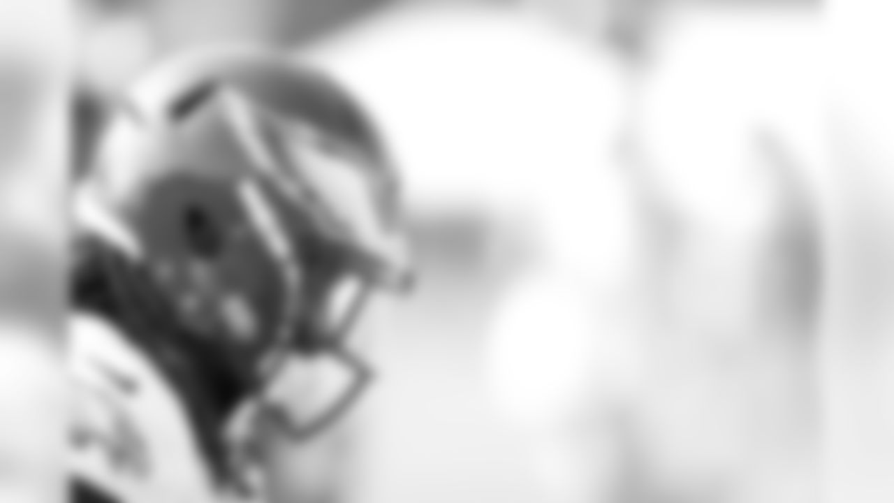 CB Ron Brooks
