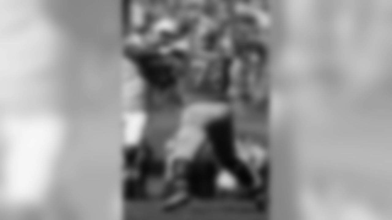 Malcolm Bunche, offensive line, UCLA