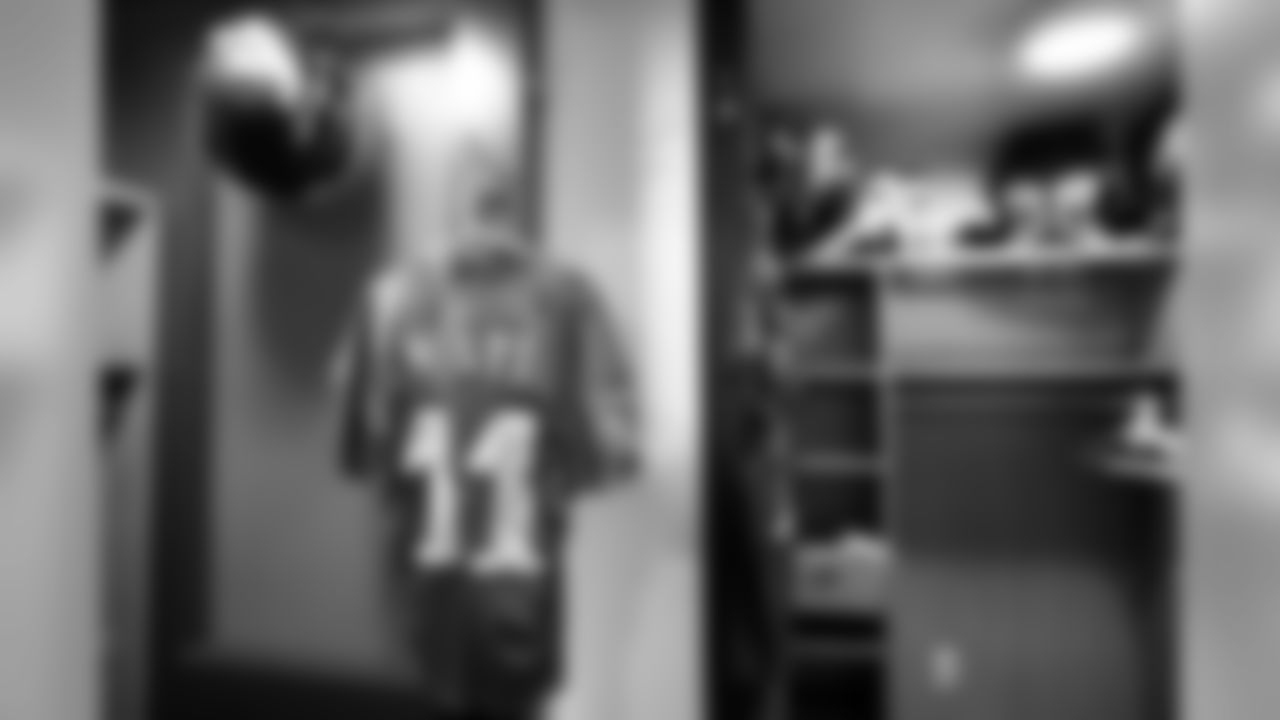 QB Carson Wentz