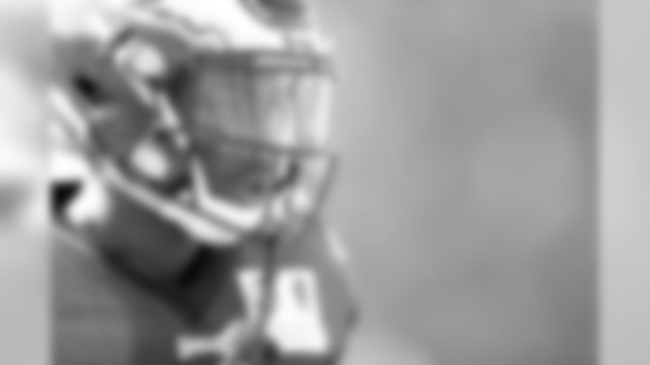 WR Greg Ward