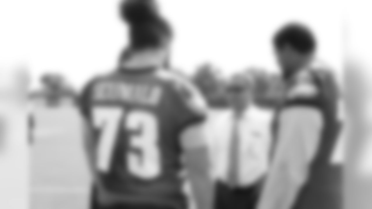 Vai Sikahema and the offensive linemen