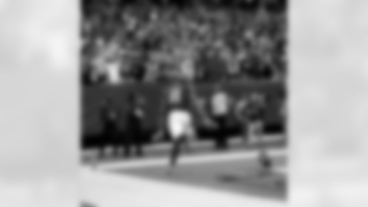 Julio Jones became the second player in NFL history with at least 125 catches and 1,700 receiving yards in a season.