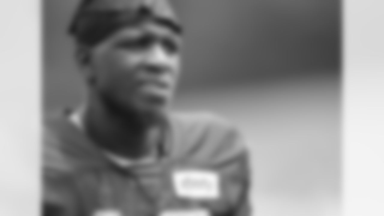 WR Mohamed Sanu, Sr.