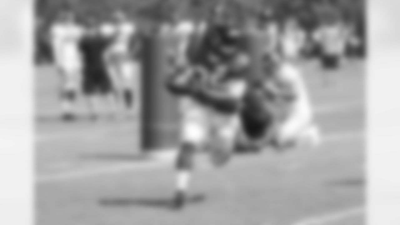 RB Gus Johnson
