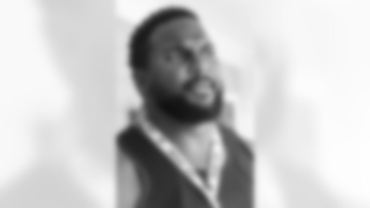 DE Tyson Jackson