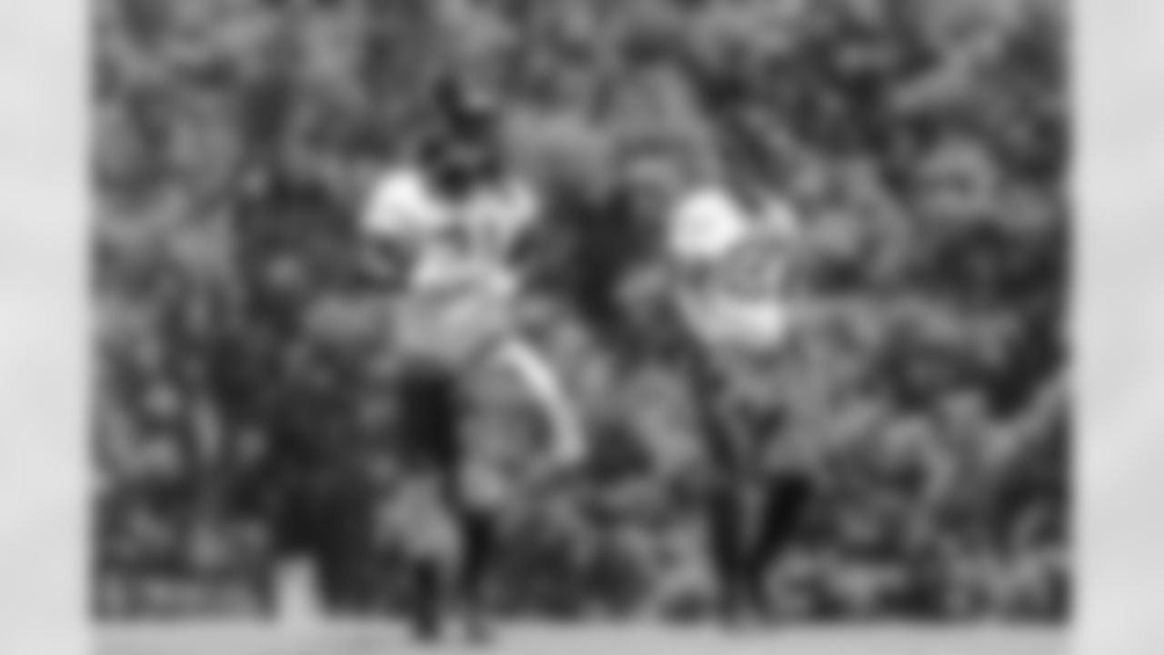 CB Desmond Trufant and S Ricardo Allen