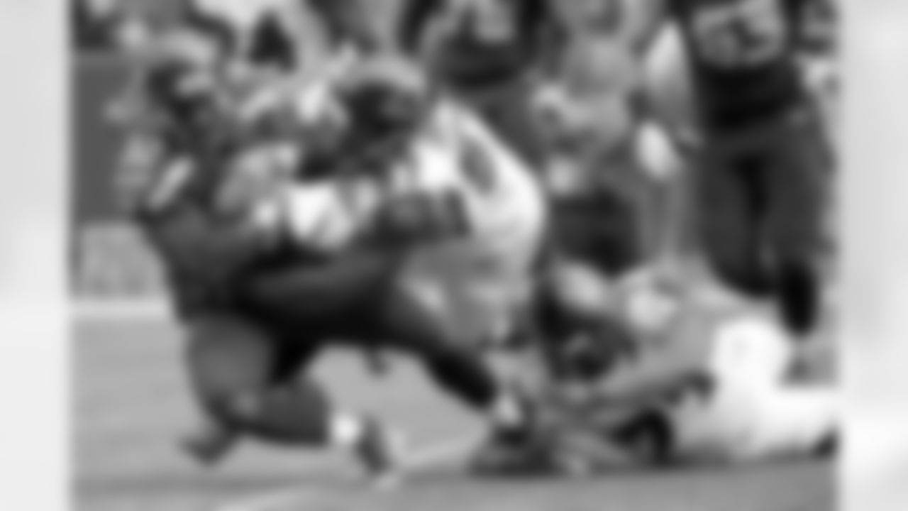 Vote for DT Grady Jarrett