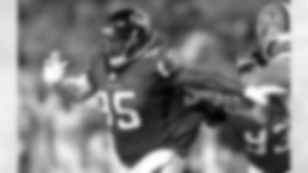 Vote for DT Jonathan Babineaux