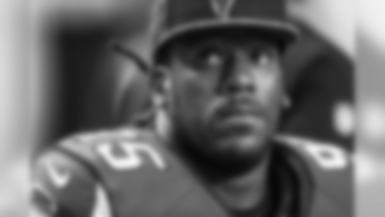 DT Jonathan Babineaux