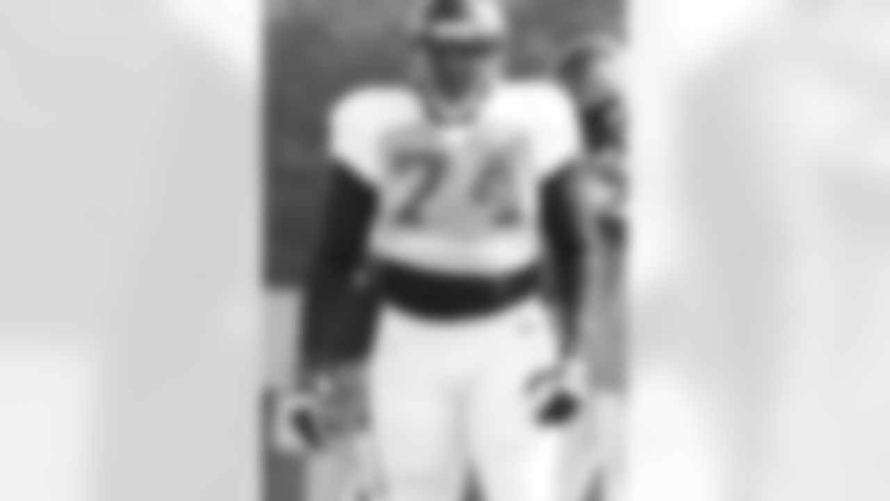 NT Chris Mayes