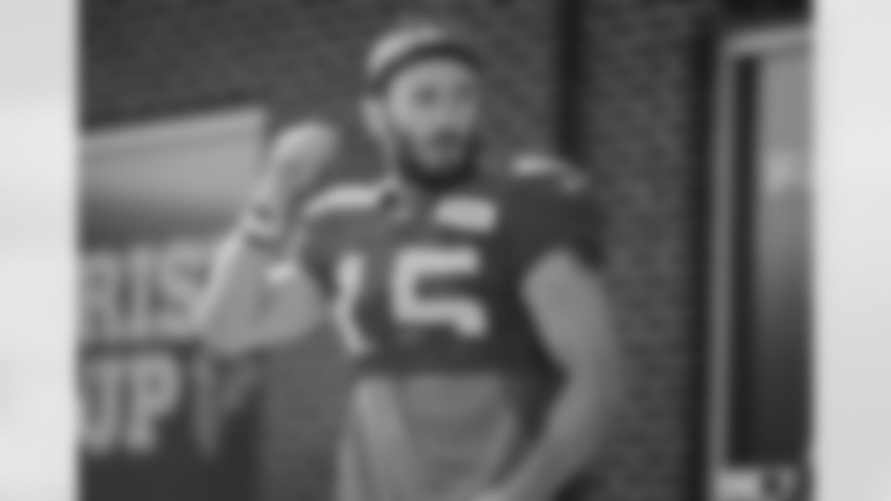 WR Nick Williams