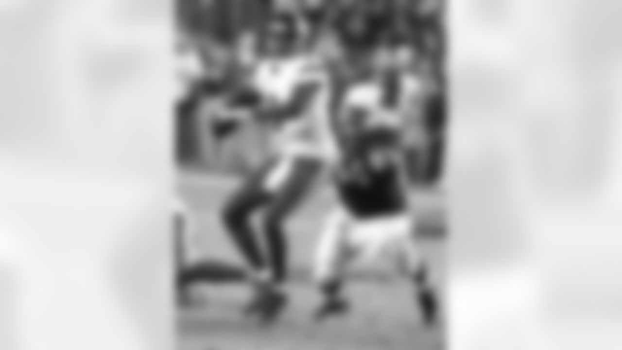 Dwight Freeney vs. Teddy Bridgewater