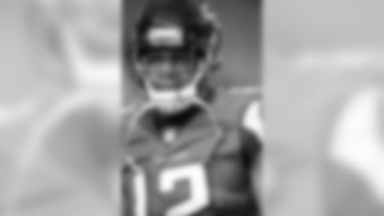 WR Mohamed Sanu