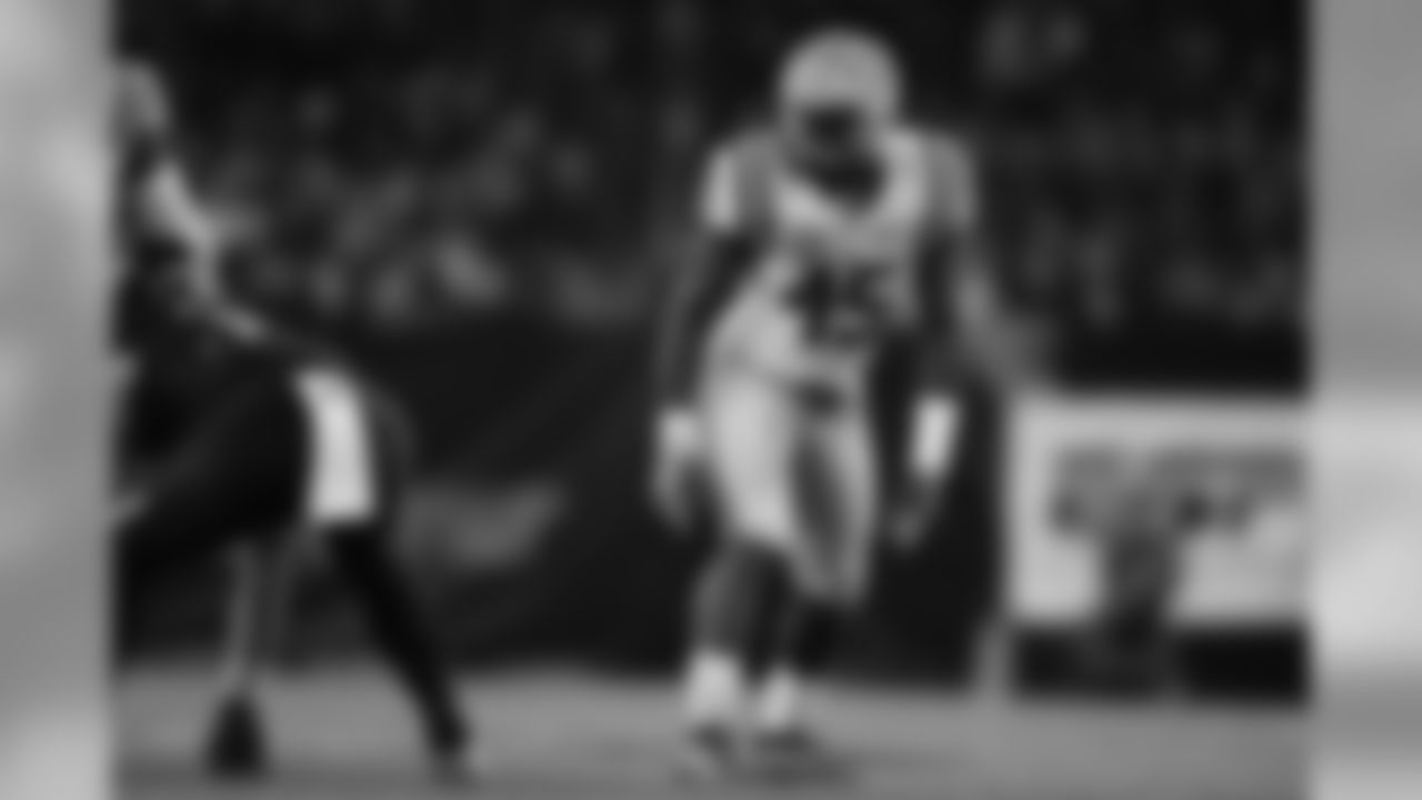 A linebacker out of LSU, Jones is a consistent prospect who tackles well and can play on all three downs.