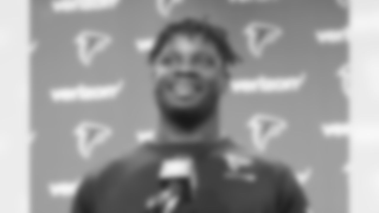 LB Sean Weatherspoon