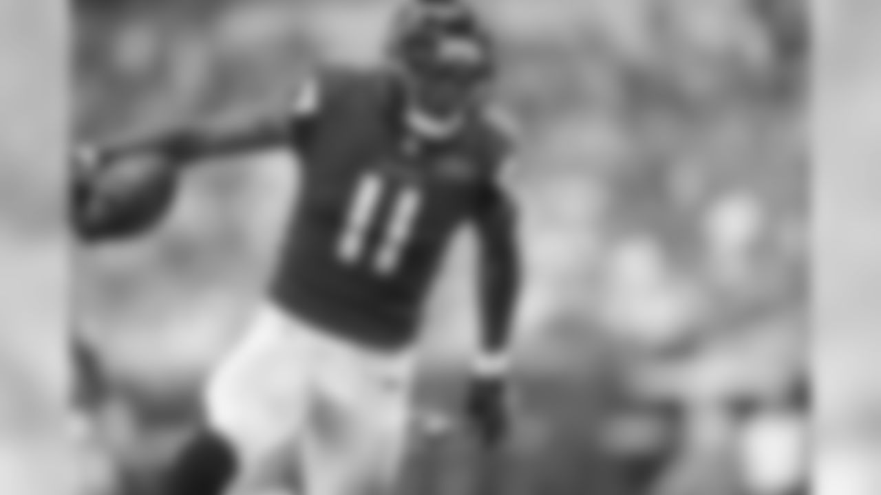 Julio Jones passed Antonio Brown's 2014 mark on the single season receptions list, finishing the season with 136 receptions, which tied him for second on the NFL's single-season receptions list