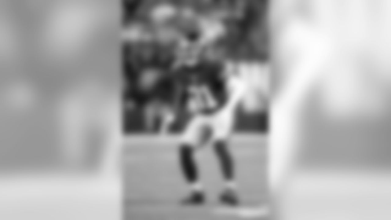 CB TREVIN WADE