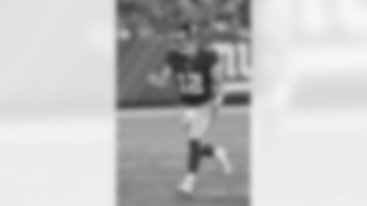 QB Ryan Nassib
