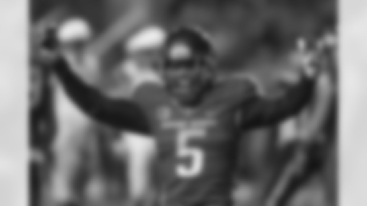 CB DONTE DEAYON
